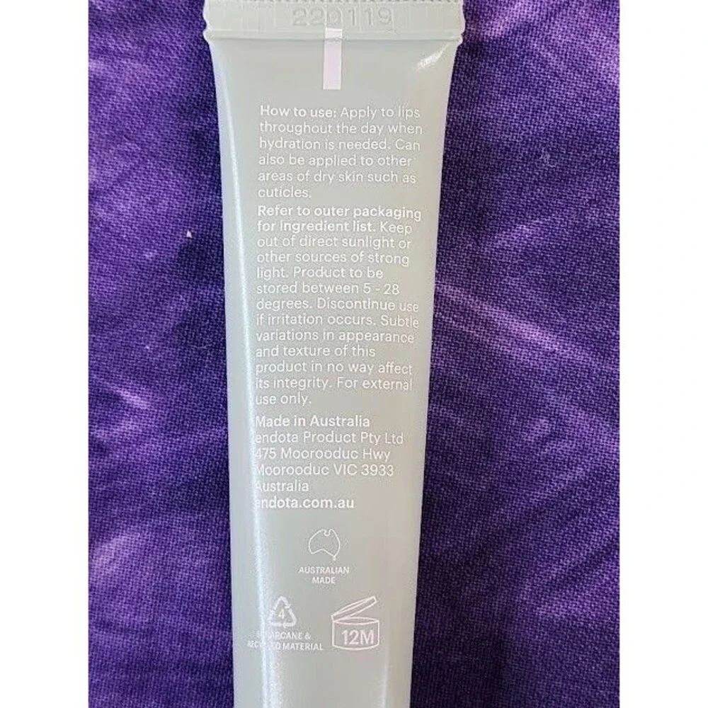 Endota Organics Hydrating Lip Balm 15g Tube Calendula Vitamin E Peppermint Oil